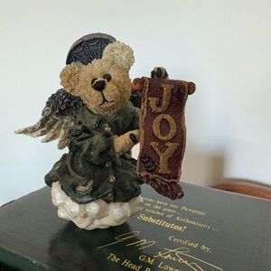 Boyd’s Bear & Friends Holiday Angel Bear Figurine with Joy Banner